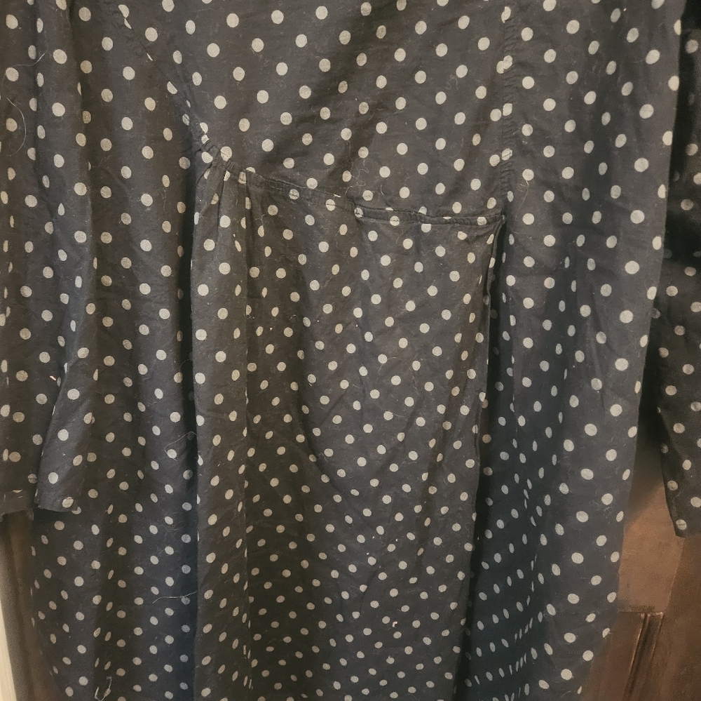 TULIP STYLISH TUNIC! POLKA DOT.BIG MOP BUTTONS. FABULOUS DESIGN.LONGER REAR!EUC♡ - Picture 6 of 8